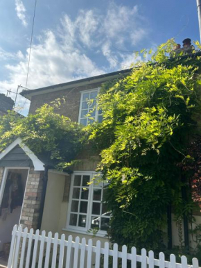 Cottage K